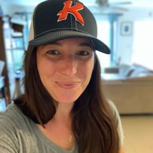 Meet your Posher, Thea